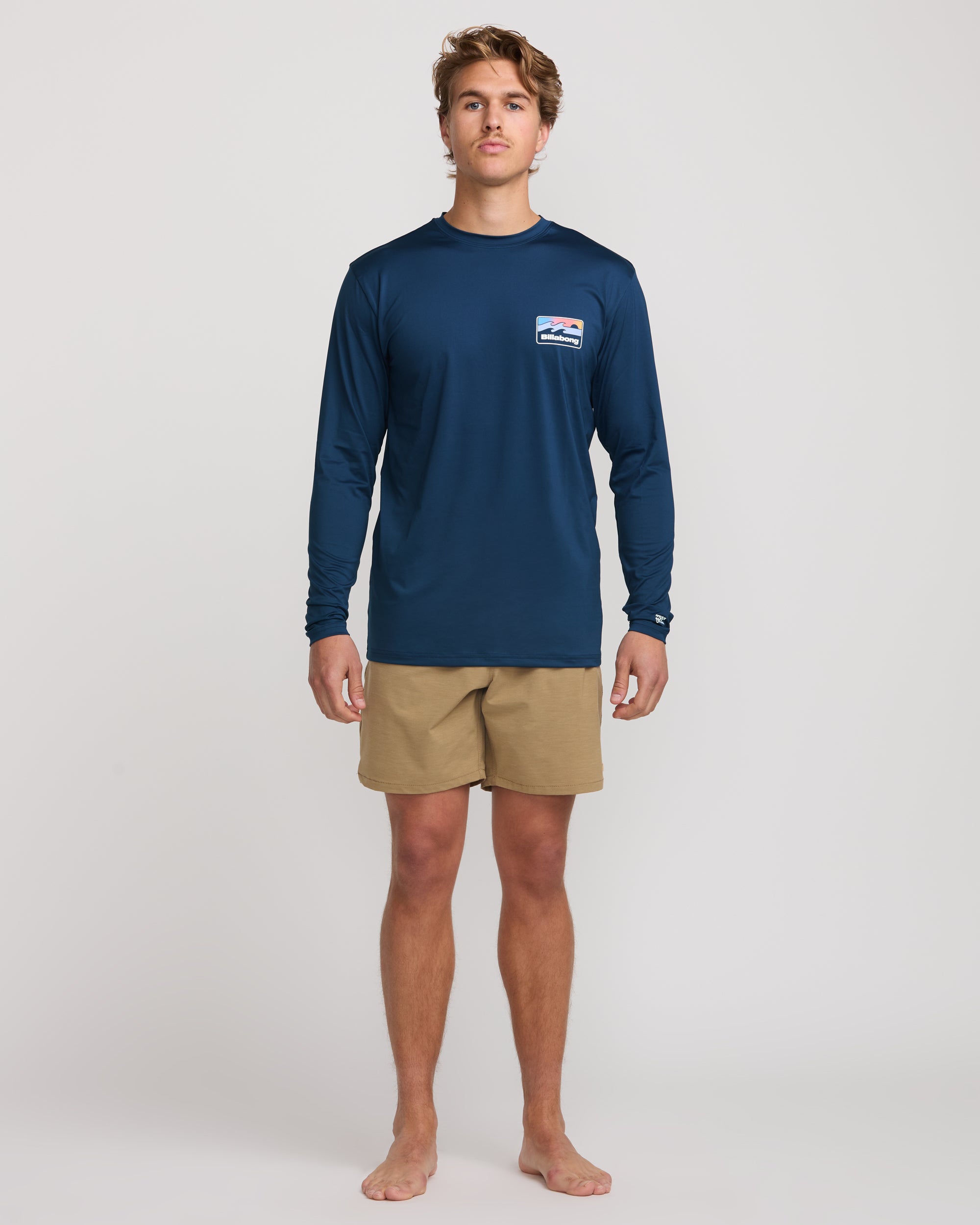 Runner Loose Fit Long Sleeve Surf Tee - Midnight - Image 5