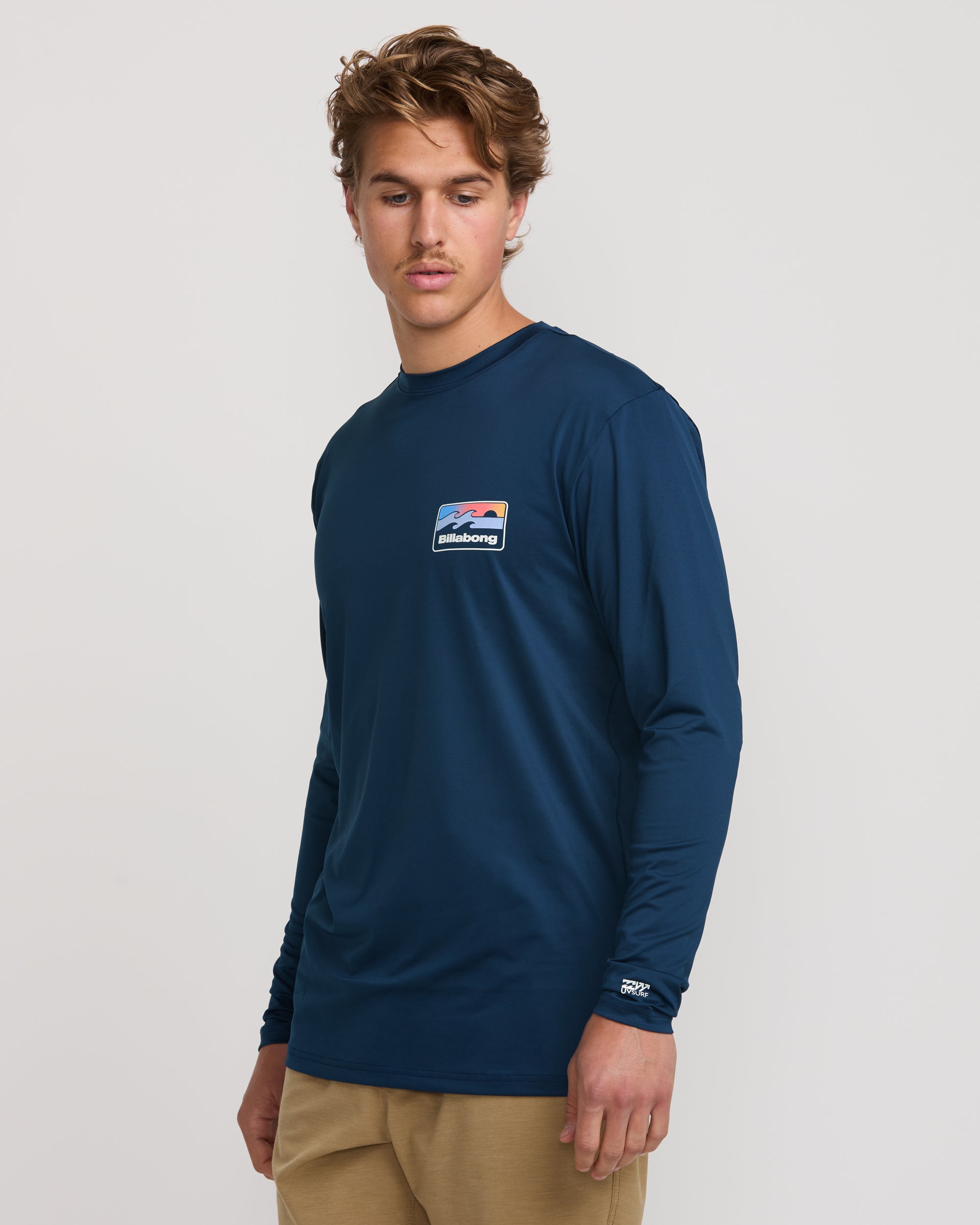 Runner Loose Fit Long Sleeve Surf Tee - Midnight - Image 6