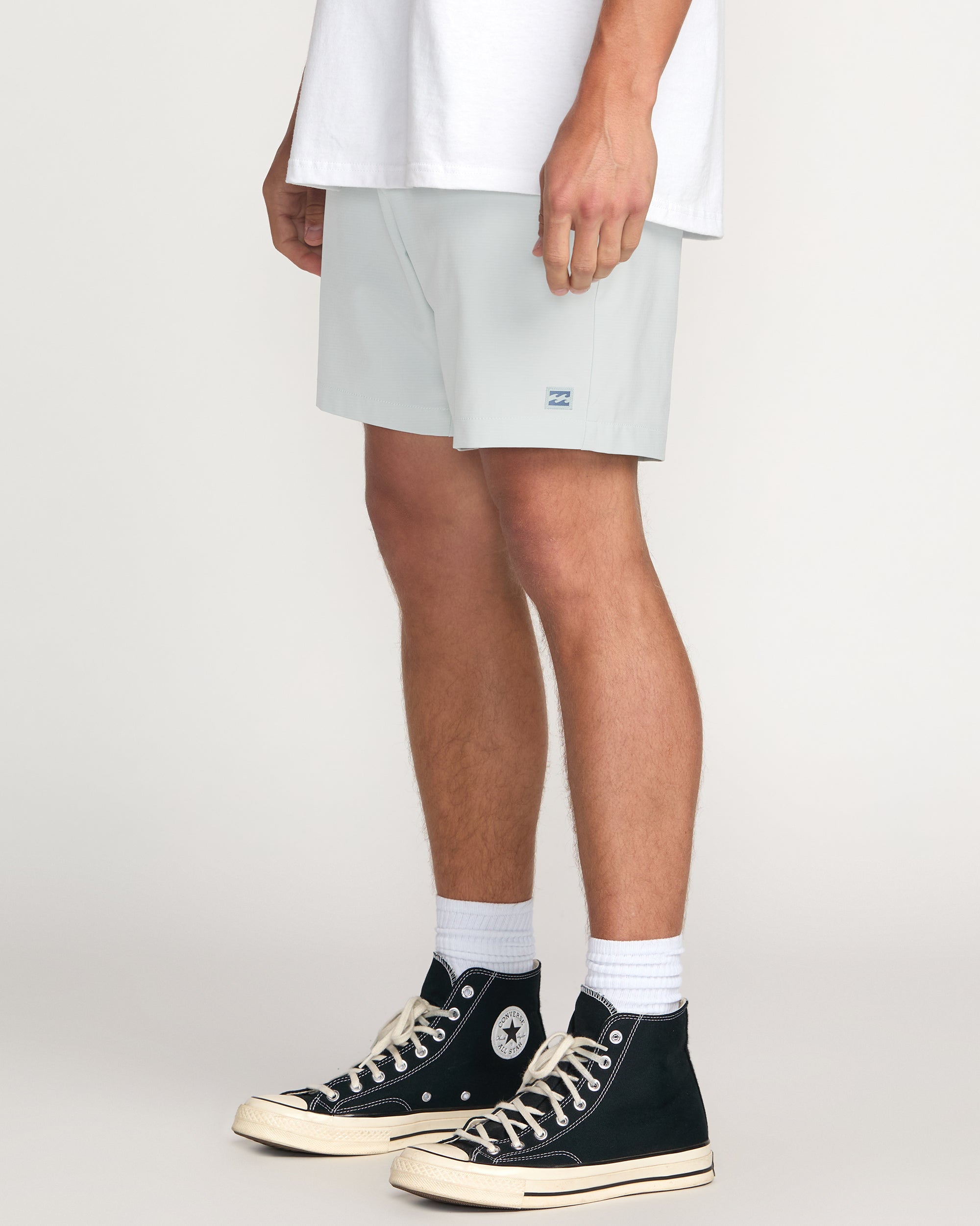 Crossfire Submersible 17 Hybrid Shorts - Ash Blue - Image 6