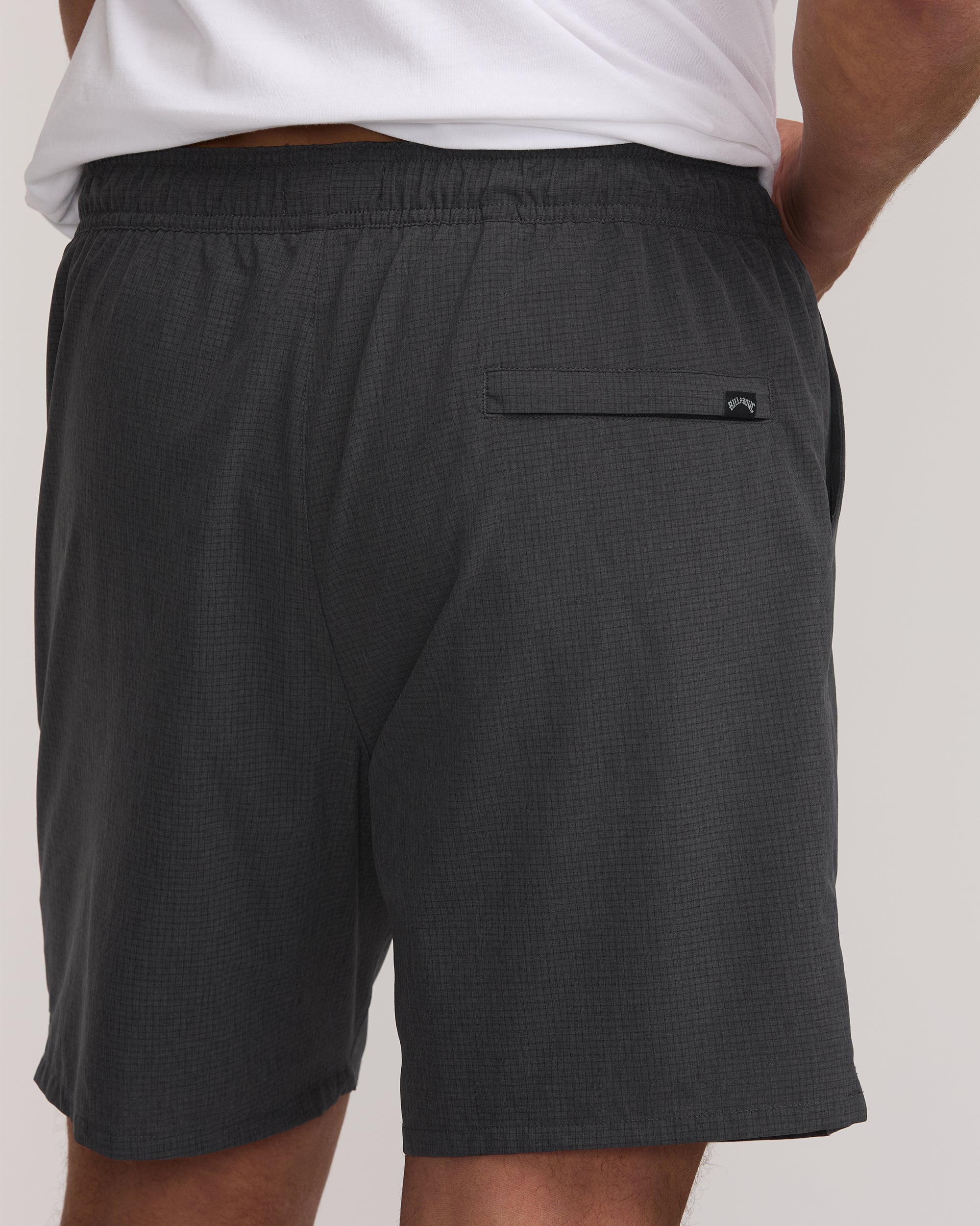 Surftrek Perforated Elastic 17 Hybrid Shorts - Black - Image 7