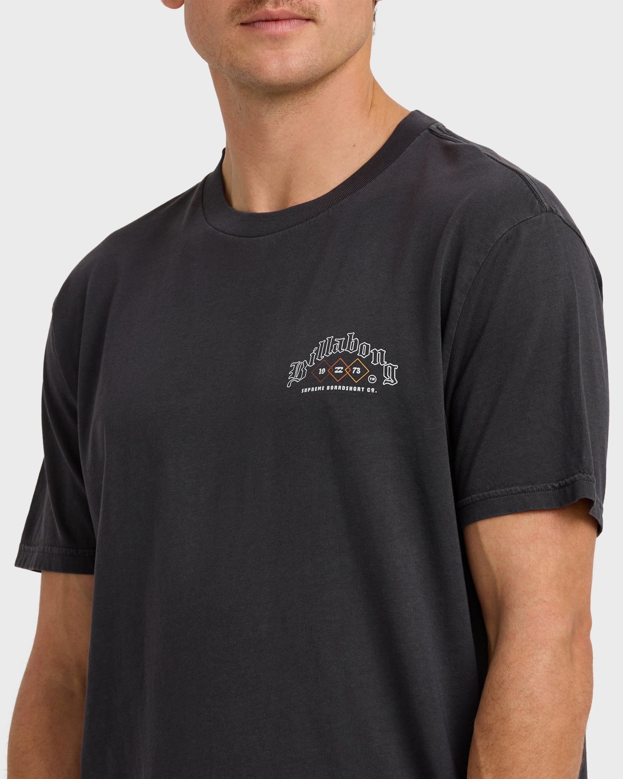 South Runner Premium Ww Short Sleeve T-Shirt - Washed Black - Image 5