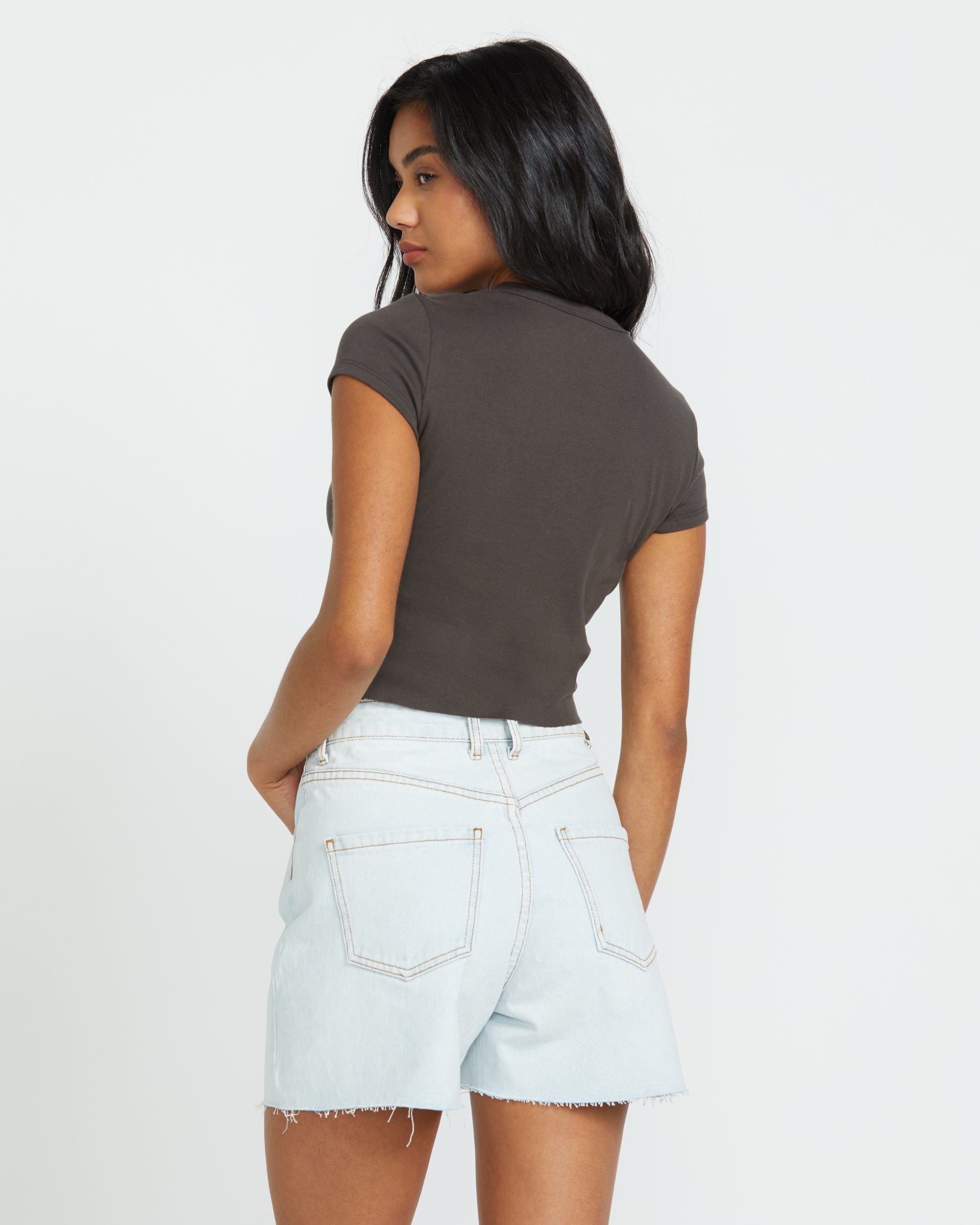 Goes Around Tee - Off Black - Image 5